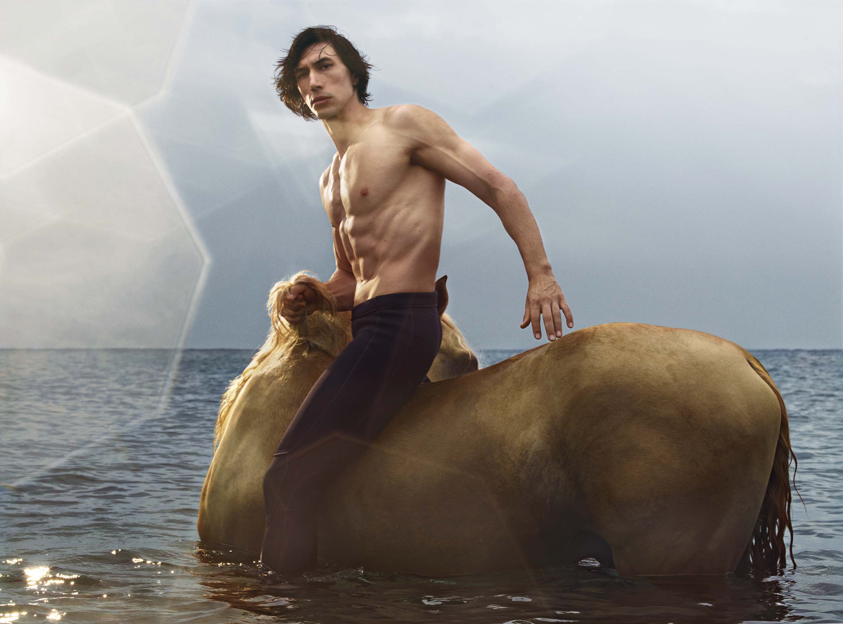 Adam Driver - Hành trình từ cựu quân nhân tới thiếu gia bạc mệnh trong GIA TỘC GUCCI