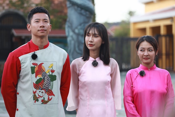 Lynk Lee, Nguyên Yunie bật khóc khi YoLo trở thành quán quân Chuyến Đi Nhớ Đời mùa 1