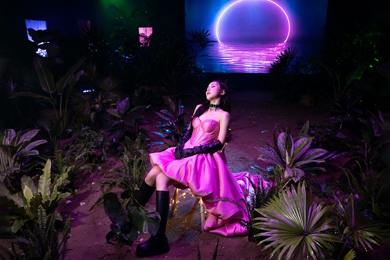 Nhóm trưởng Lip B - Annie ra mắt MV mới mang tên “Không ai”. 