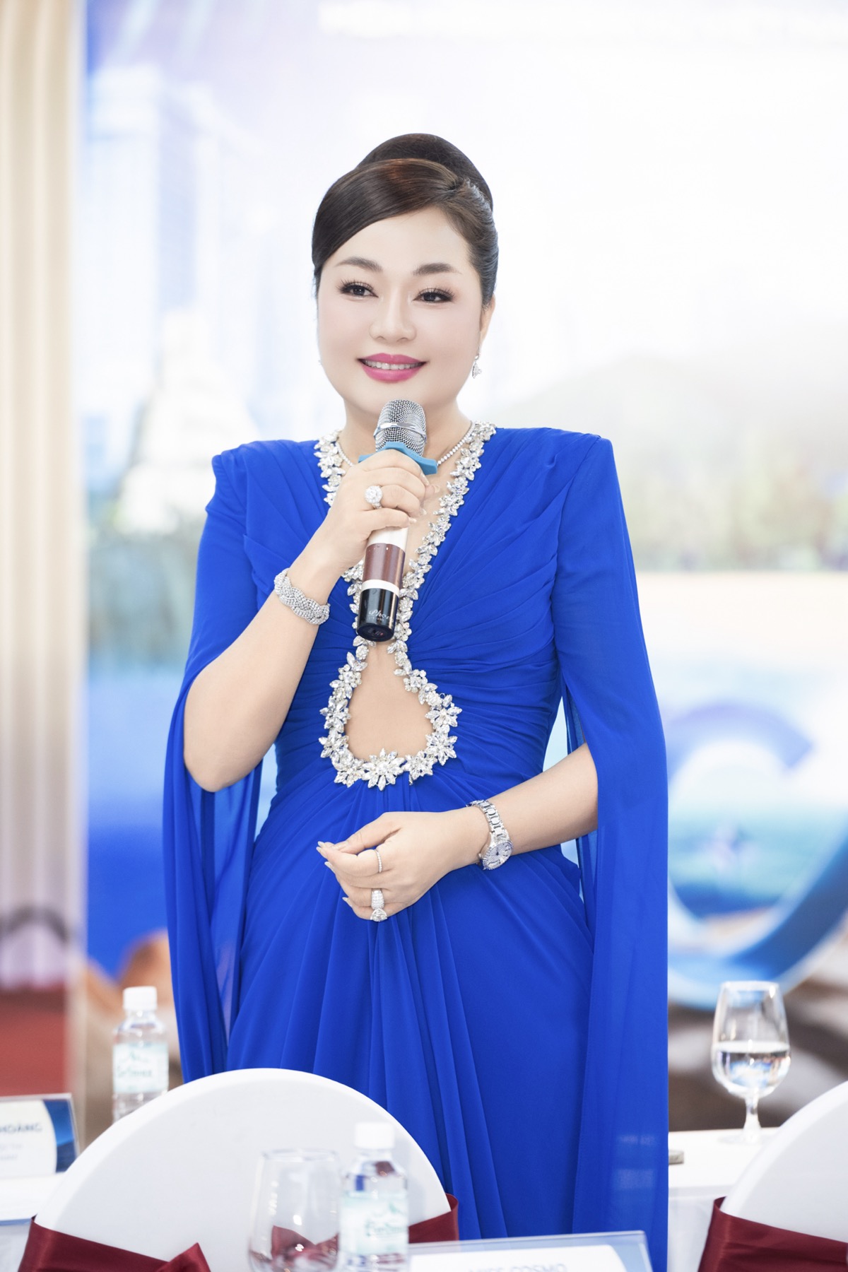 Mô tả hình