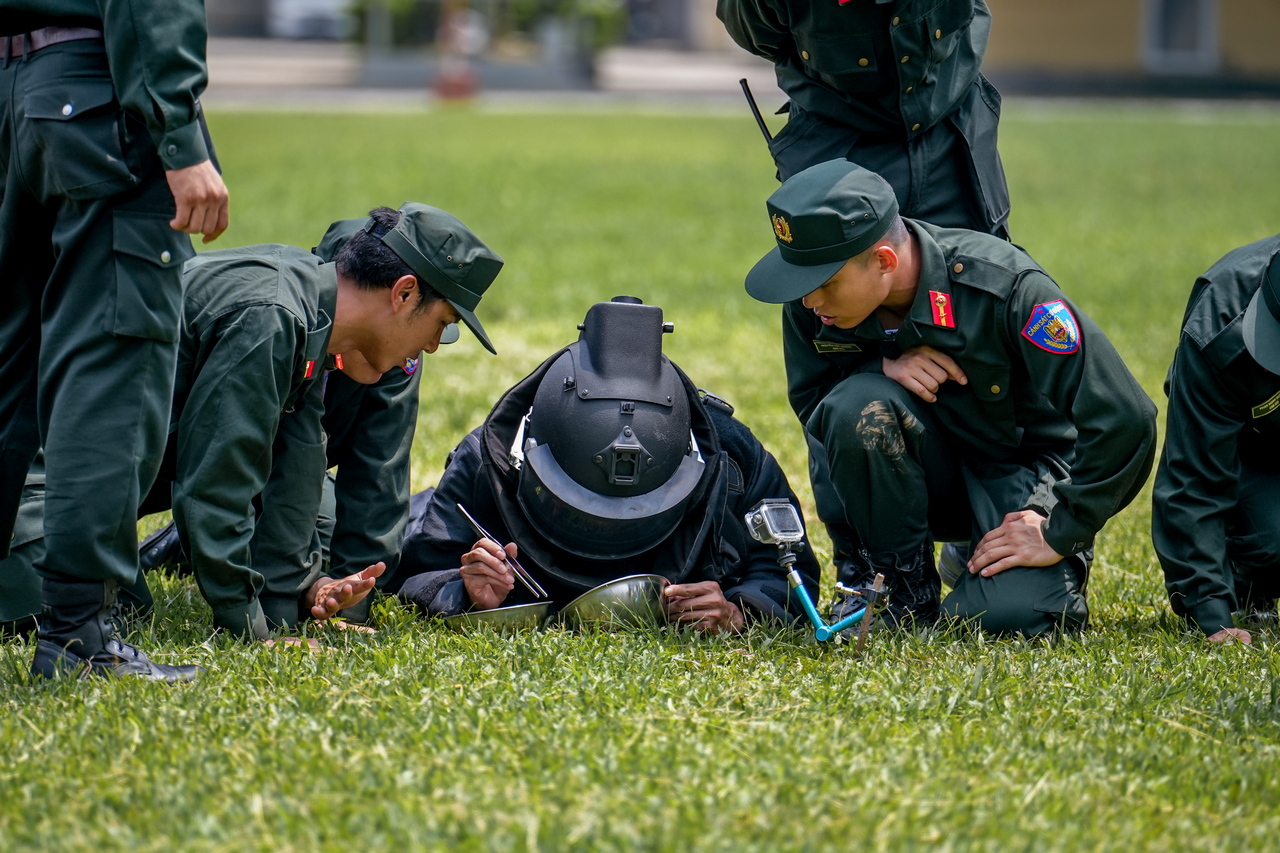 Mô tả hình