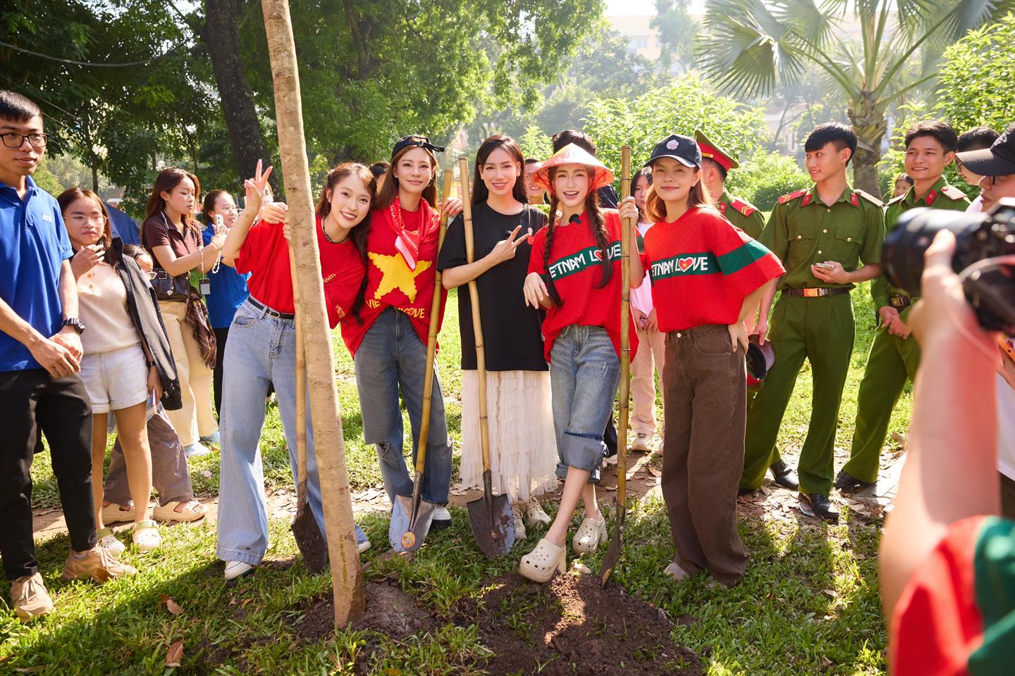 Mô tả hình