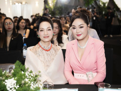 Hoàng Thanh Nga tài trợ vương miện Hoa hậu