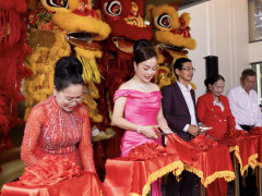 Ngọc Châu Âu khai trương trên đất chính chủ