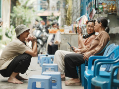 Hồng Đào Việt Hương xúc động với Cục Vàng