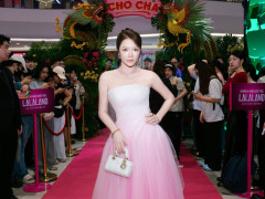 Lý Nhã Kỳ tỏa sáng tại sự kiện điện ảnh Việt