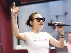 Mỹ Tâm hé lộ đoạn nhạc mới See The Light