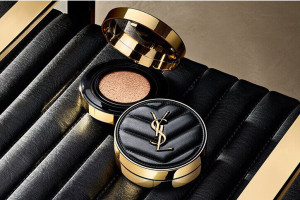 Phấn nước YSL Le Cushion Encre De Peau Luminous đột phá của YSL