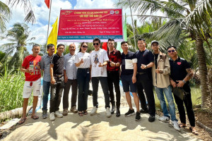 “Nhịp Thời Gian” lan tỏa yêu thương khắp miền Tây