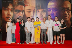 Mạc Văn Khoa xúc động vì được gia đình ủng hộ