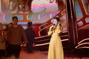 Vũ Thuỳ Linh góp mặt nhiều sự kiện nghệ thuật lớn
