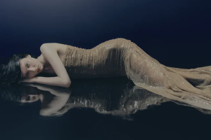 H&M Studio Holiday 2025: Sang trọng, kịch tính