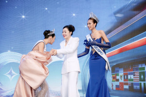 Hoàng Thanh Nga rạng rỡ tỏa sáng tại Miss Cosmo 2025