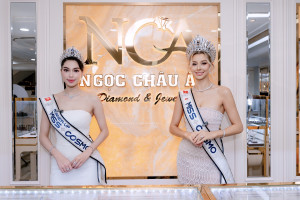 Top 2 Miss Cosmo nhận quà kim cương