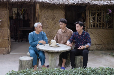 "Cười Cùng Bác Ba Phi": Trung Dân Thẳng Tay Vạch Trần Sự Giả Tạo