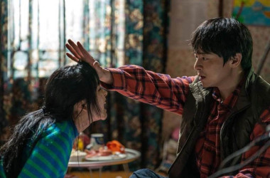  "Zombie Cưng Của Ba" cán mốc 2 triệu vé
