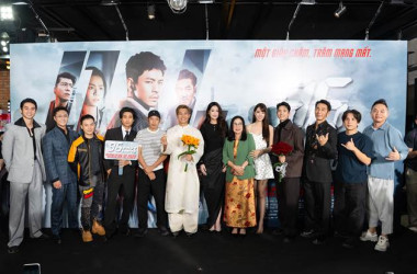 Nam thần Lâm Bách Hoành ra mắt phim tại Sài Gòn 