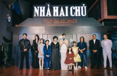 Sao Việt rộn ràng thảm đỏ Nhà Hai Chủ